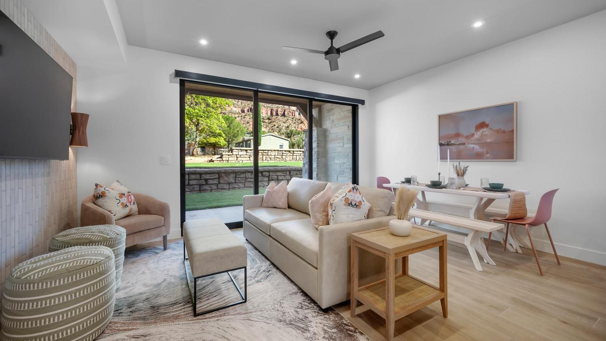 Luxury Villa 1 Bed 1 Bath or Patio,1693293676:JPEG